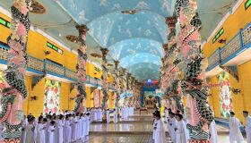 Capture the authentic charm of Cao Dai Holy See’s lush scene